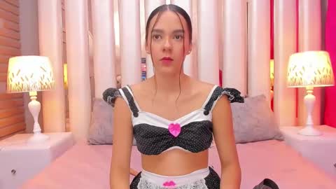 Snapshot of emmycruzz chatting on 13, 2, 2026 emmy online show from 13, 2, 2026