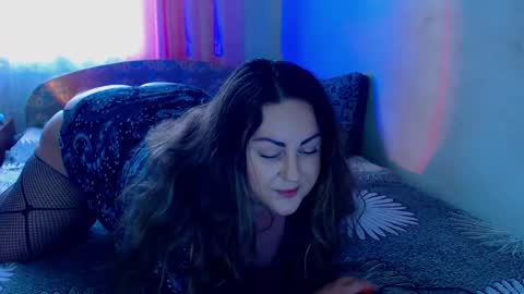 Snapshot of emmyxotty chatting on 17, 12, 2024 Emmy online show from 17, 12, 2024