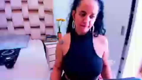 Snapshot of emperatriztapia chatting on 5, 7, 2026 emperatriztapia online show from 5, 7, 2026