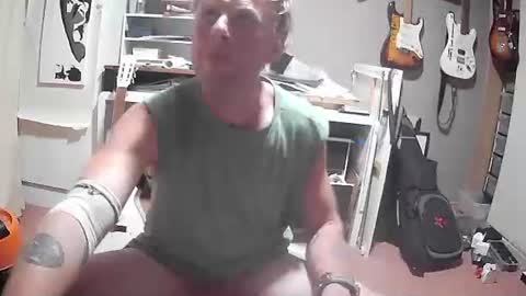 Snapshot of empirikal1 chatting on 26, 1, 2025 empirikal1 online show from 26, 1, 2025