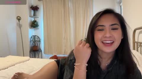 empressmonaa online show from 13, 4, 2026