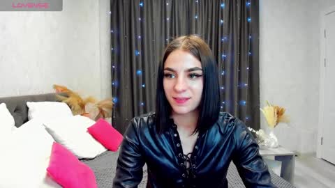 emy__angel online show from 28, 12, 2024