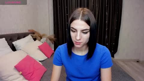 emy__angel online show from 3, 1, 2025