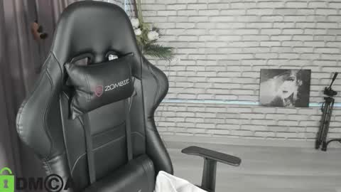 emy__angel online show from 19, 12, 2025