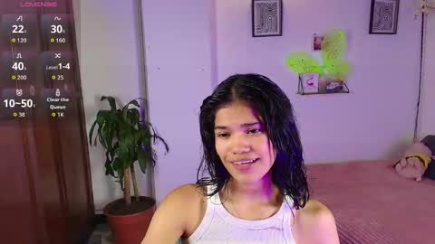 emycarver09 online show from 2, 11, 2025