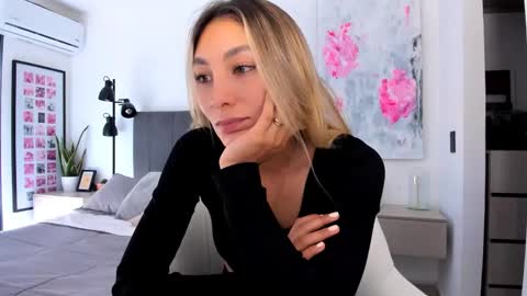 emyconneer online show from 27, 1, 2025