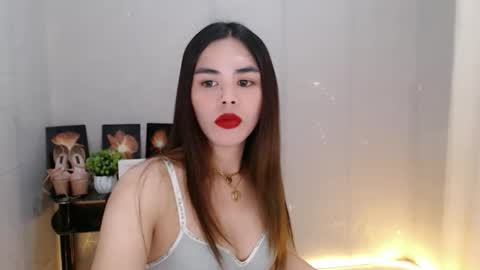 enchantress_mia03 online show from 16, 5, 2026
