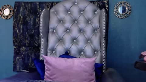 EnchantressQueen online show from 25, 5, 2026