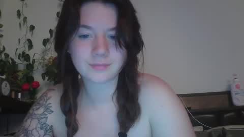 Snapshot of endlesslyevie chatting on 22, 2, 2025 endlessly evie online show from 22, 2, 2025