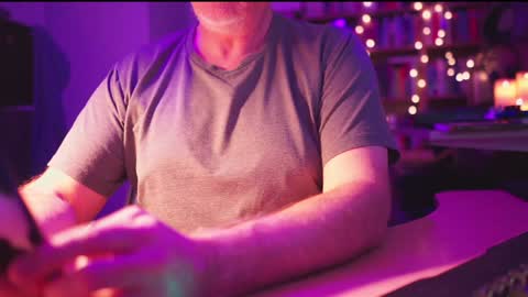 uk online show from 24, 12, 2024