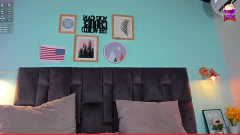 Snapshot of engelstone_ chatting on 11, 1, 2025 E N G E L online show from 11, 1, 2025