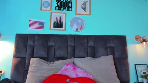 Snapshot of engelstone_ chatting on 13, 1, 2025 E N G E L online show from 13, 1, 2025