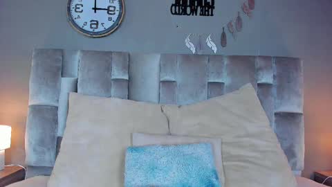 Snapshot of engelstone_ chatting on 24, 2, 2025 E N G E L online show from 24, 2, 2025
