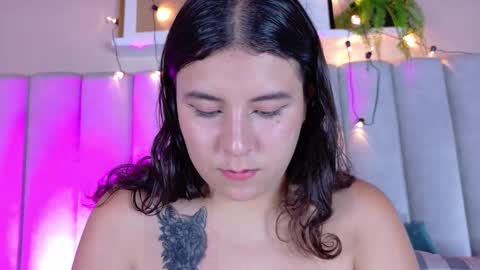 Snapshot of engelstone_ chatting on 16, 9, 2025 E N G E L online show from 16, 9, 2025