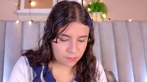 Snapshot of engelstone_ chatting on 18, 9, 2025 E N G E L online show from 18, 9, 2025