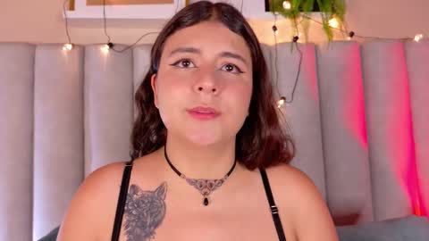 Snapshot of engelstone_ chatting on 22, 9, 2025 E N G E L online show from 22, 9, 2025