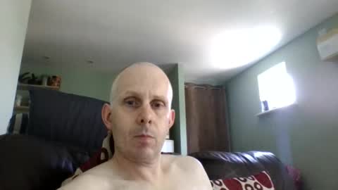 Snapshot of english_sime chatting on 26, 6, 2026 english_sime online show from 26, 6, 2026
