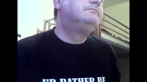 Snapshot of englishguysurrey chatting on 15, 2, 2026 englishguysurrey online show from 15, 2, 2026