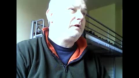 Snapshot of englishguysurrey chatting on 13, 3, 2026 englishguysurrey online show from 13, 3, 2026