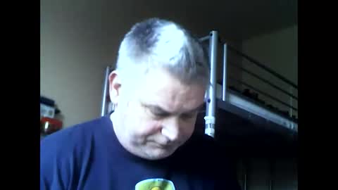 Snapshot of englishguysurrey chatting on 25, 3, 2026 englishguysurrey online show from 25, 3, 2026