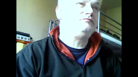 Snapshot of englishguysurrey chatting on 31, 3, 2026 englishguysurrey online show from 31, 3, 2026