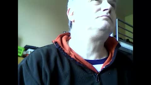 Snapshot of englishguysurrey chatting on 13, 4, 2026 englishguysurrey online show from 13, 4, 2026