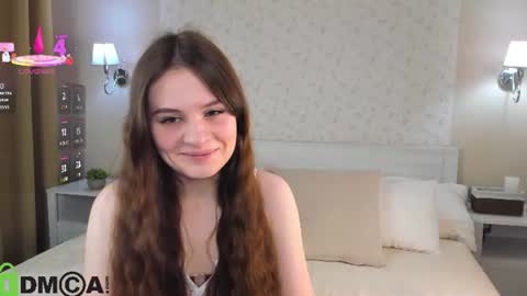 Snapshot of enigmatic_ella chatting on 13, 6, 2026 Ella online show from 13, 6, 2026