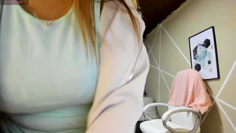 Snapshot of enma_clark chatting on 20, 4, 2026 Enma clark online show from 20, 4, 2026