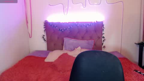 Snapshot of enma_gill chatting on 3, 1, 2025 Enma Rojas online show from 3, 1, 2025