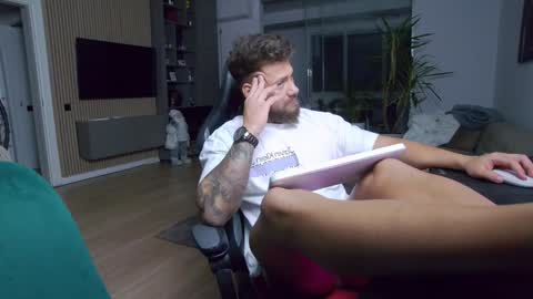 Erik online show from 30, 12, 2024