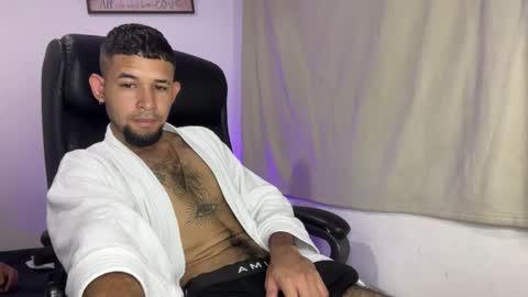 enyel_100 online show from 9, 4, 2026