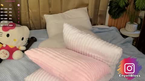 Snapshot of enyollbloss chatting on 16, 2, 2025 Call me Sweet online show from 16, 2, 2025