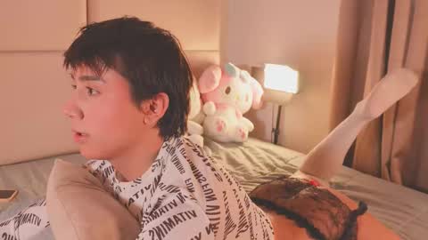 Snapshot of enyollbloss chatting on 25, 2, 2026 Call me Sweet online show from 25, 2, 2026