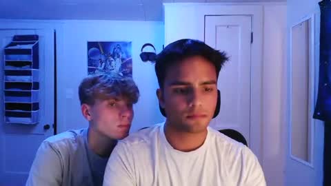Snapshot of enzoandshaun chatting on 21, 6, 2026 Enzo and Shaun online show from 21, 6, 2026
