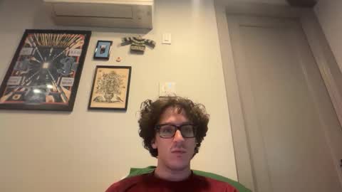 Snapshot of enzyme_ chatting on 19, 4, 2026 enzyme_ online show from 19, 4, 2026