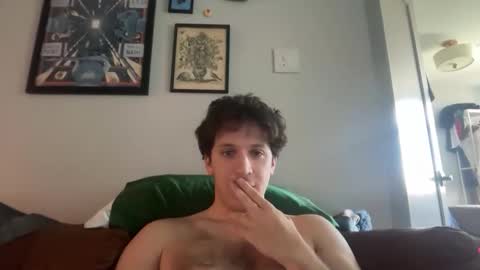 Snapshot of enzyme_ chatting on 8, 5, 2026 enzyme_ online show from 8, 5, 2026