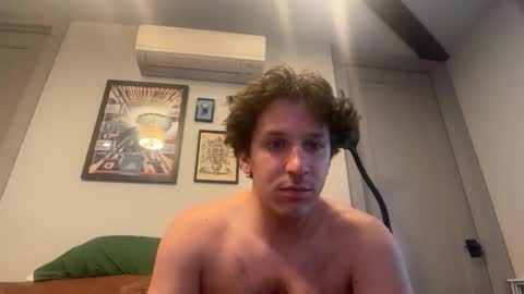 Snapshot of enzyme_ chatting on 30, 5, 2026 enzyme_ online show from 30, 5, 2026