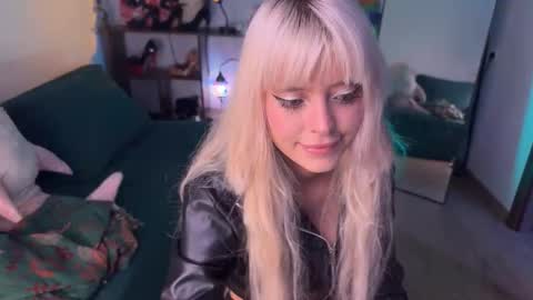 Snapshot of erectioneeering chatting on 22, 9, 2025 Alissa online show from 22, 9, 2025