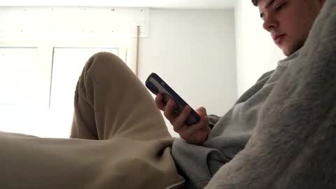 eric123754216 online show from 5, 11, 2025