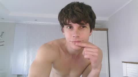 Snapshot of eric_crush chatting on 3, 6, 2026 Eric Crush online show from 3, 6, 2026