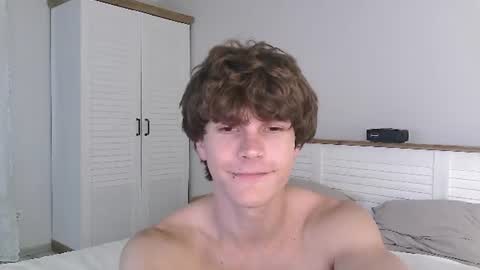 Snapshot of eric_crush chatting on 9, 7, 2026 Eric Crush online show from 9, 7, 2026