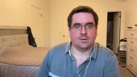 Snapshot of eric_heim chatting on 10, 11, 2025 eric heim online show from 10, 11, 2025