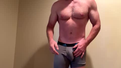 Snapshot of eric_strokes chatting on 6, 6, 2026 eric_strokes online show from 6, 6, 2026