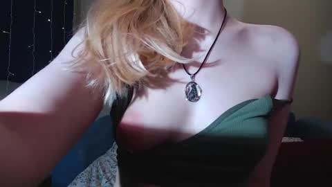 Erica online show from 12, 10, 2025