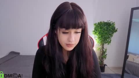 Snapshot of erica_peach chatting on 7, 10, 2025 Erika online show from 7, 10, 2025