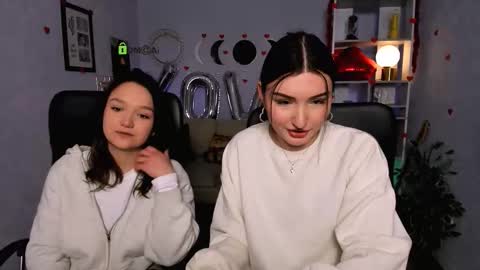 Snapshot of erica_star chatting on 16, 2, 2026 erica_star online show from 16, 2, 2026