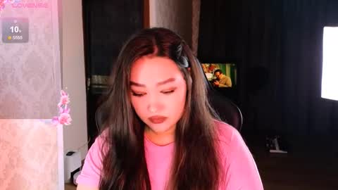 Snapshot of erica_wayne chatting on 19, 11, 2025 Erica Wayne online show from 19, 11, 2025