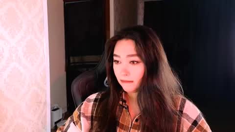 Snapshot of erica_wayne chatting on 1, 12, 2025 Erica Wayne online show from 1, 12, 2025