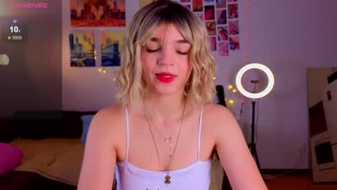 Snapshot of erica_winterr chatting on 21, 1, 2025 Erica Winterr online show from 21, 1, 2025