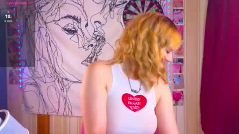 Snapshot of erica_winterr chatting on 21, 9, 2025 Erica Winterr online show from 21, 9, 2025